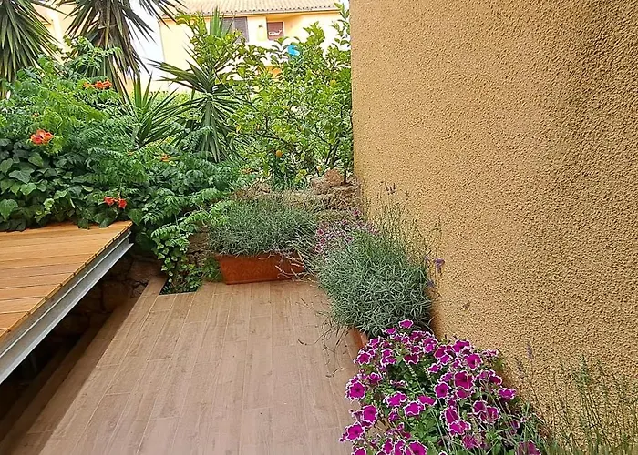 Apartamento Urban Charme Palau